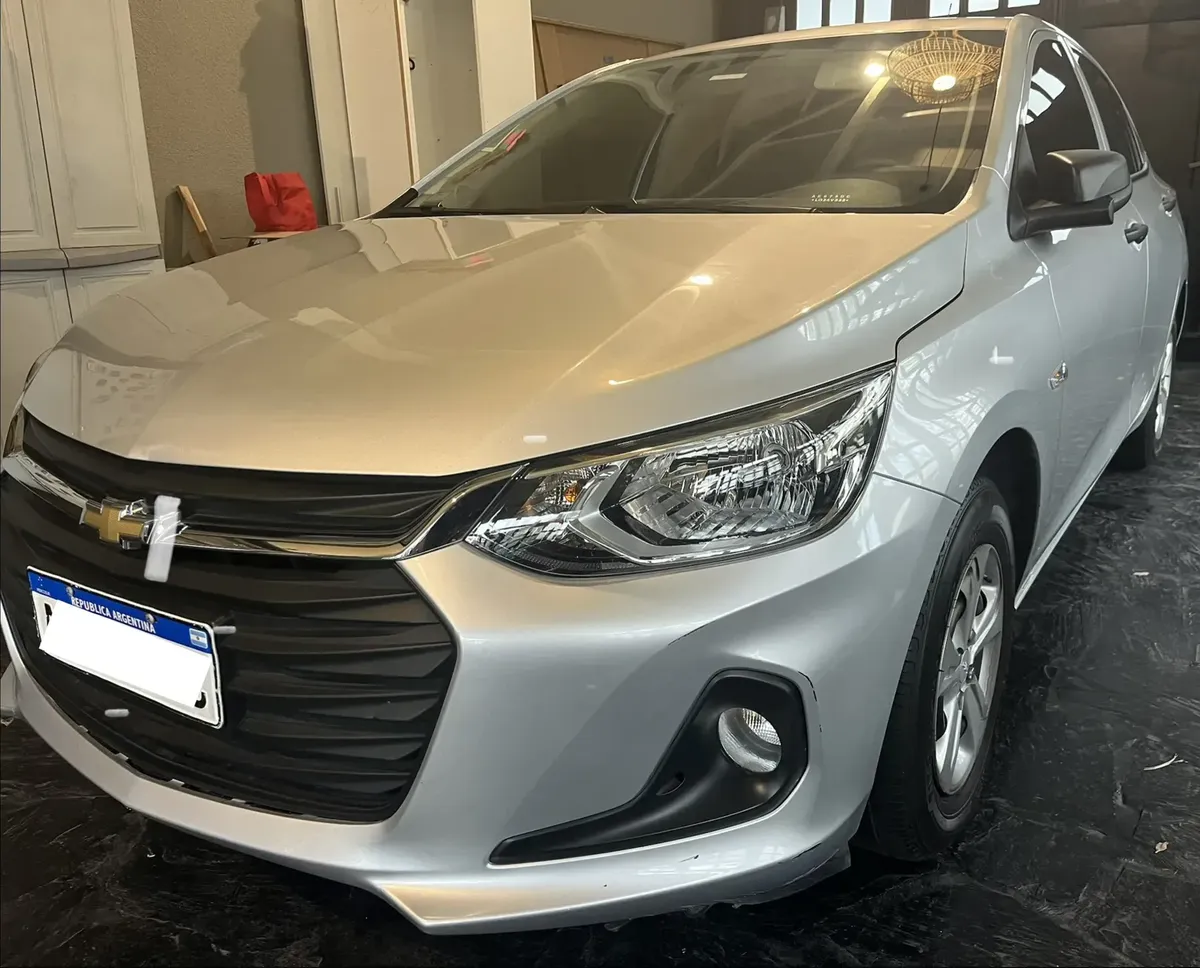 Chevrolet Onix plus 1.2