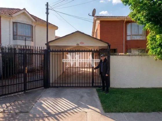 ¡venta En Maipú! Casa 3d | 3b | Microbarrio Cerrado | Estac