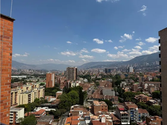 Apartamento En Envigado Barrio La Paz