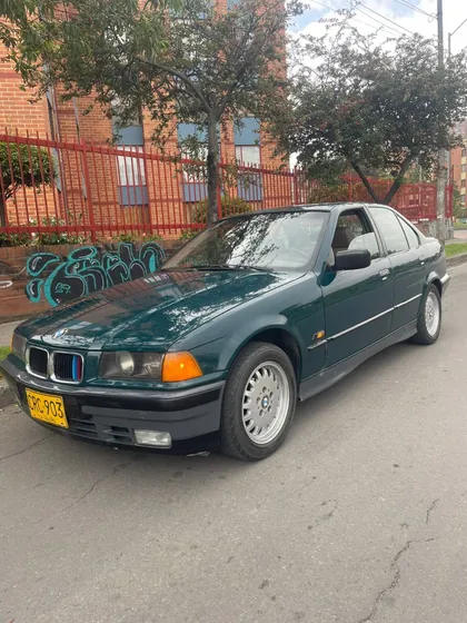 Bmw Serie 1 Automovil