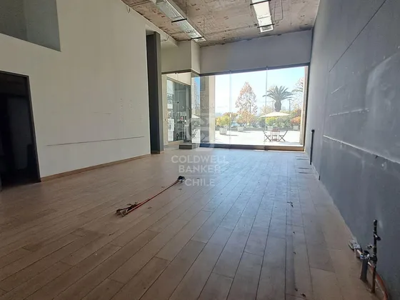 Local Comercial En Edificio Empresarial Vitacura