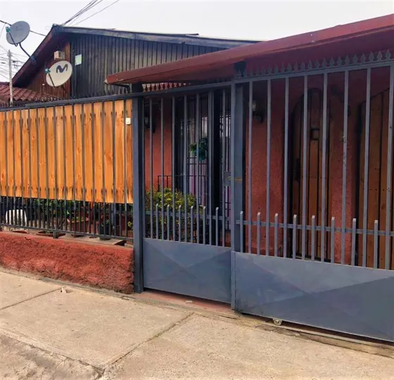 Casa Villa Los Héroes, Sector Los Bosquinos Iv, Maipú.