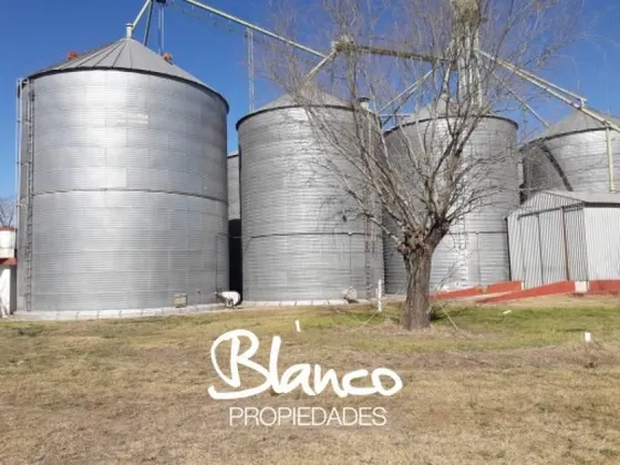 Casa Campo  En Venta En Rio Cuarto, Córdoba, Argentina