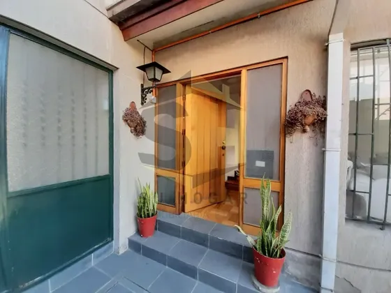 Se Vende Gran Casa En Recreo Con Vista Al Mar.