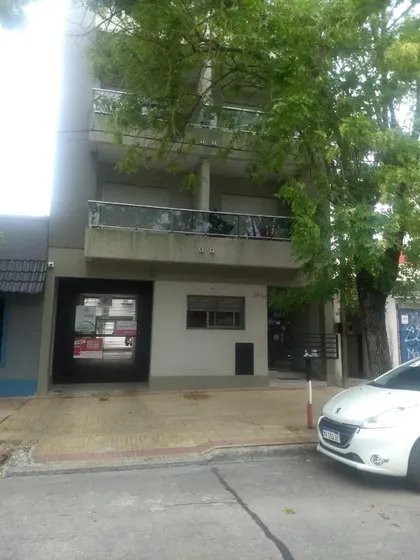 Venta Cochera 0 Dormitorios La Plata Con Cochera