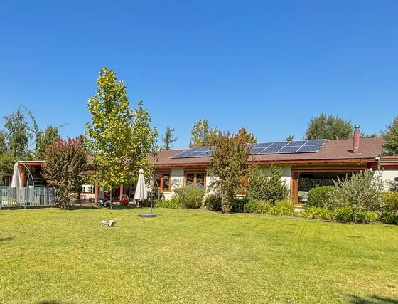 Excelente Casa Condominio Sector Los Lirios Arriendo