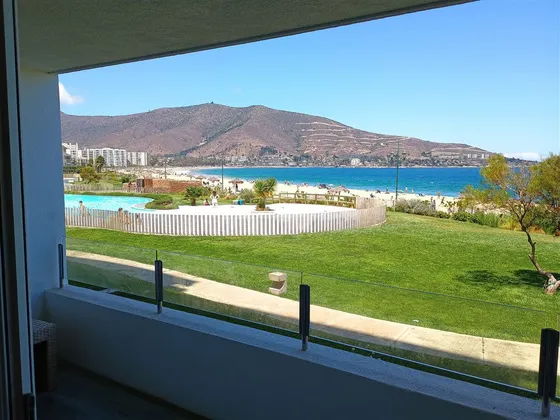 Departamento En Arriendo Por Temporada De 4 Dorm. En Papudo