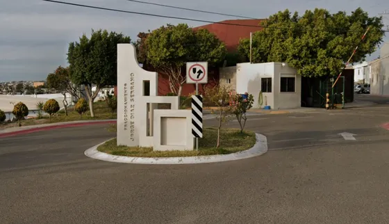 Casa En Venta En Refineria De Cadereyta En Rosarito Bcn, Oportunidad!! Mg*