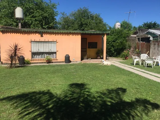 Venta Quinta Paso Del Rey- 3 Amb-parque-pileta 
