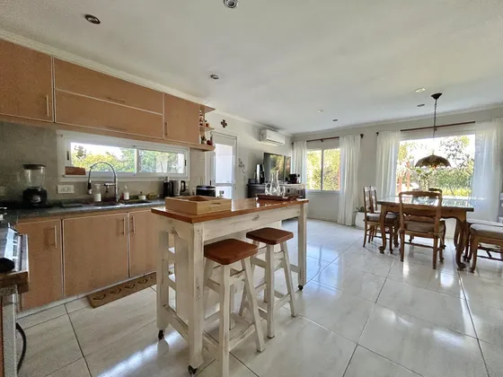 Casa En Venta, Apto Crédito En Barrio San Francisco, Villanueva, Tigre.
