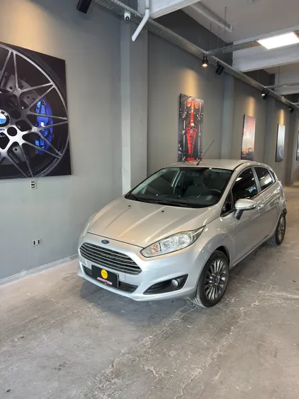 Ford Fiesta Kinetic 1.6 Se 120cv