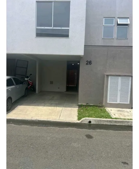 Casa En Venta Jamundi Barrio Ciudad Contri Unidad Cocli 116m²