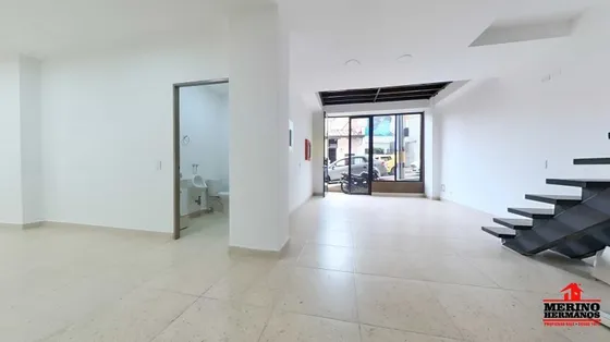 Local En Arriendo En Bello - Parque