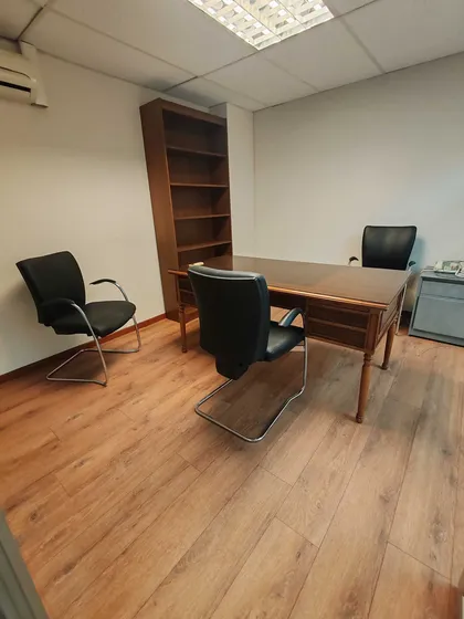 Oficina 80 M2 Frente A Apumanque (98944)