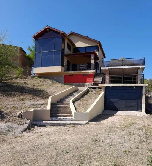Casa En Venta - 2 Dormitorios - 687mts2 - Estancia Vieja, Villa Carlos Paz, Córdoba