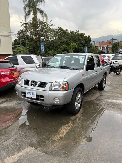 Nissan Frontier 2.5l Chasis 4x2