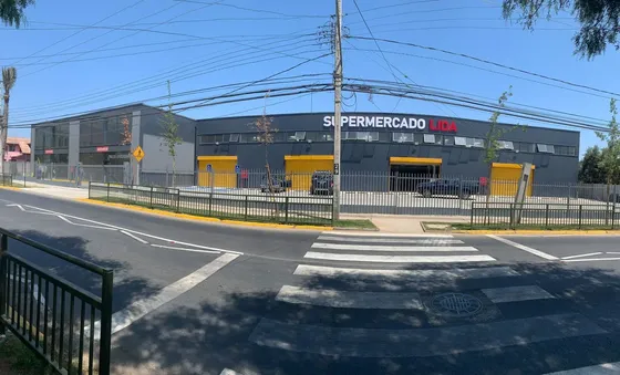 Venta Con Flujo Stripcenter Limache