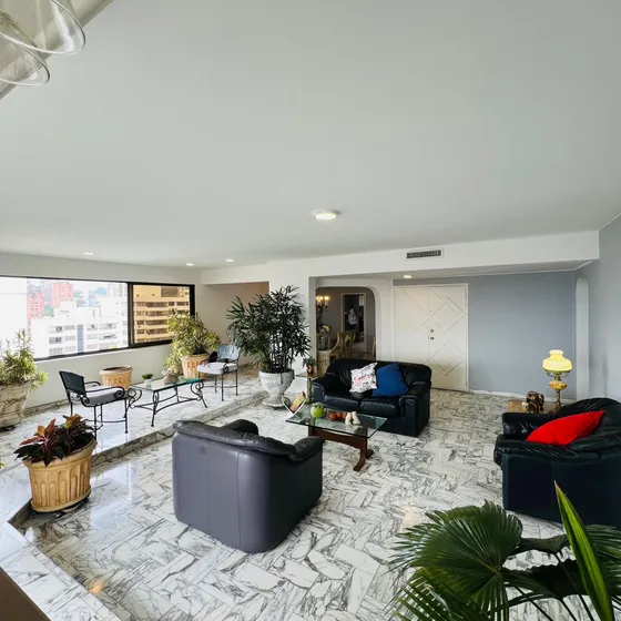 Apartamento En Venta En Centenario. Cod V8014620