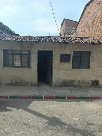Se Vende Casa Lote En El Barrio La Primavera
