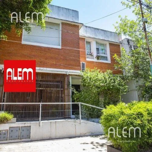 Local Con Posible Vivienda En Pa - Banfield Oeste