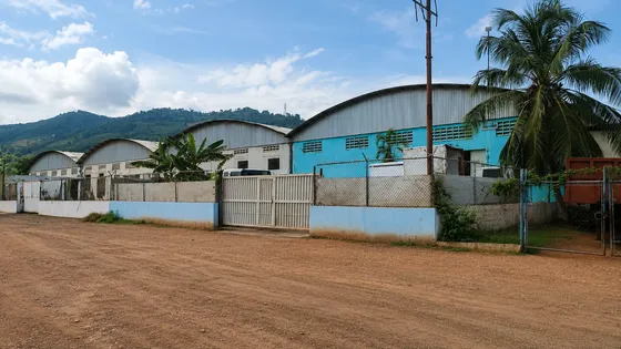 Remax Lider Vende Galpon 1.180 Mt2 Zona Industrial Los Montones Barcelona Edo Anzoategui-maria J
