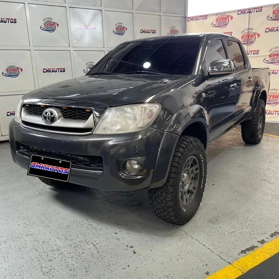 Toyota Hilux Kavak Kavak