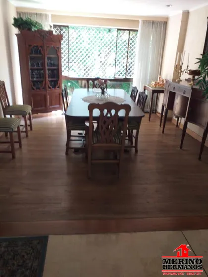 Apartamento En Venta En Medellín - El Poblado