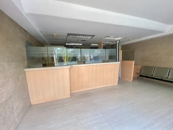 Alquilo Local Centro Comercial Ab Al Frente De Farmatodo