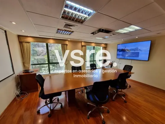 Excelente Oficina Para Abogados Gran Ubicación - Providencia