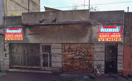 Casa Con 3 Departamentos En Block, Local Y Cochera!