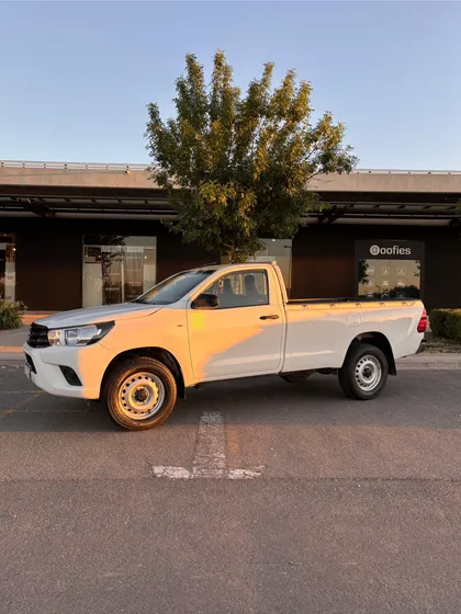 Toyota Hilux Pick-up 2.4 Cs Dx 150cv 4x2