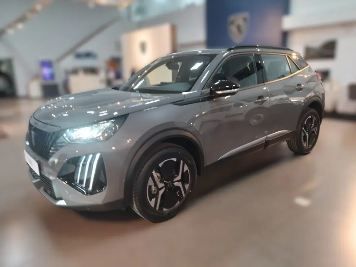 Peugeot 2008 1.0T Allure Cvt