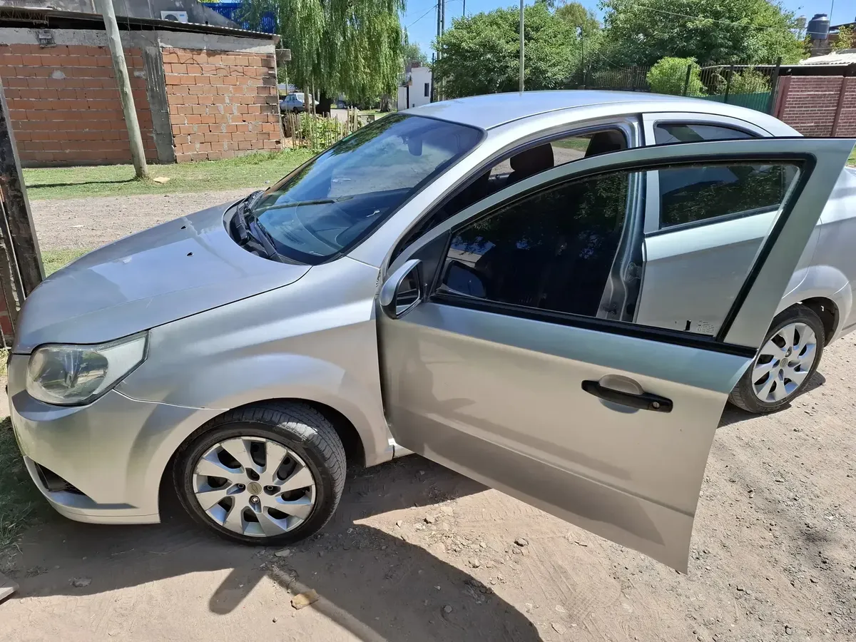 Chevrolet Aveo G3 1.6 Ls 2012