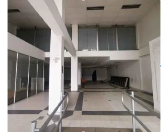 Local Comercial En Venta, Sobre Av. Boyaca, Excelente Ubicacion