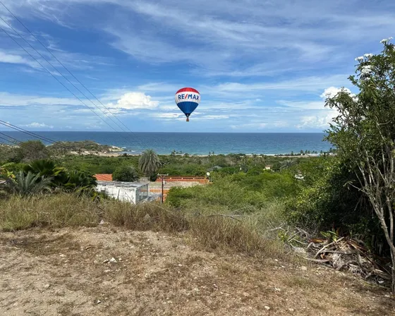Re/max 2mil Vende Terreno Con Vista Al Mar En Cerro Cimarrón, Playa Parguito, Av. 31 De Julio, Mun. Antolín Del Campo, Isla De Margarita, Edo. Nueva Esparta
