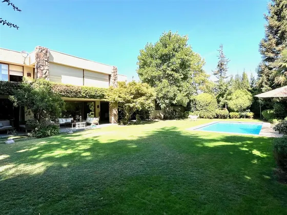 Casa Mediterránea Los Nogales Venta 6 Dorm. Lo Barnechea
