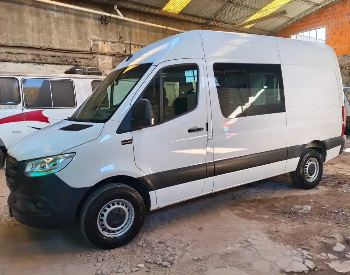 Mercedes-Benz Sprinter 416 Cdi Furgón 3665 Mixto 4+1
