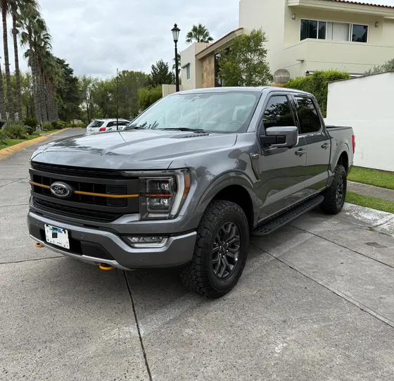 Ford Lobo Tremor High