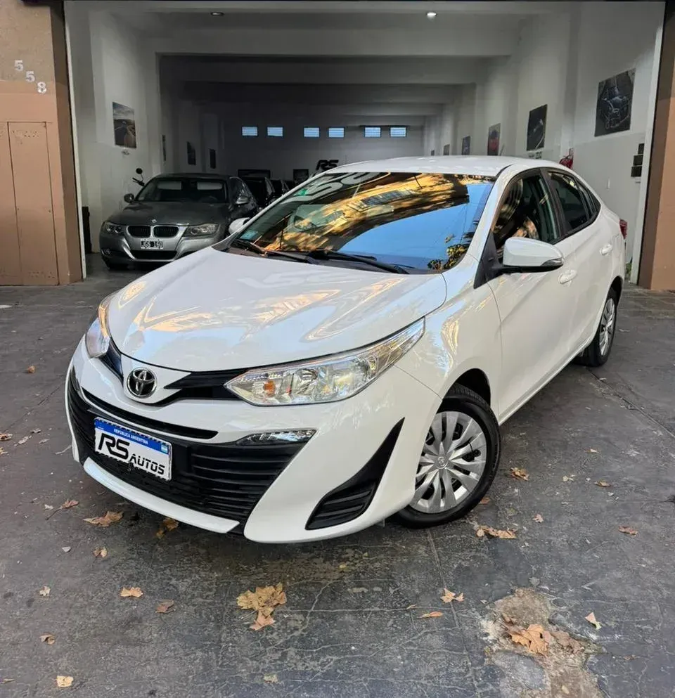 Toyota Yaris XS