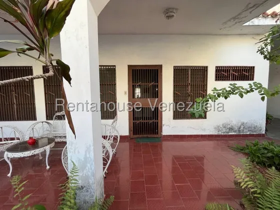 Milagros Inmuebles Casa Venta Cabudare Lara La Mata Economica Residencial Economico Código Inmobiliaria Rent-a-house  25-20030