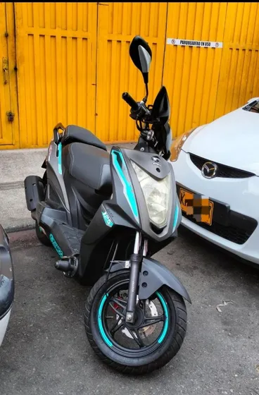 ¡vendo Moto Agility 2014 En Excelente Condición!