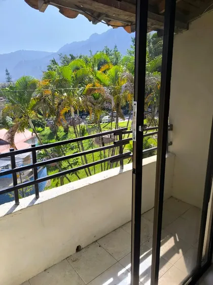Comoda Casa De 3 Niveles Para Vivir Y Rentar 