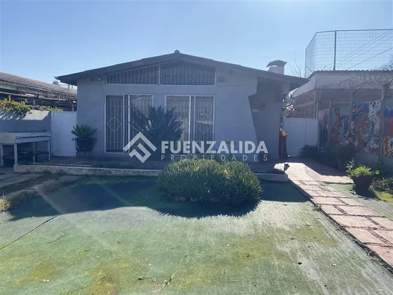 Casa En Venta 351m2 En Maipú