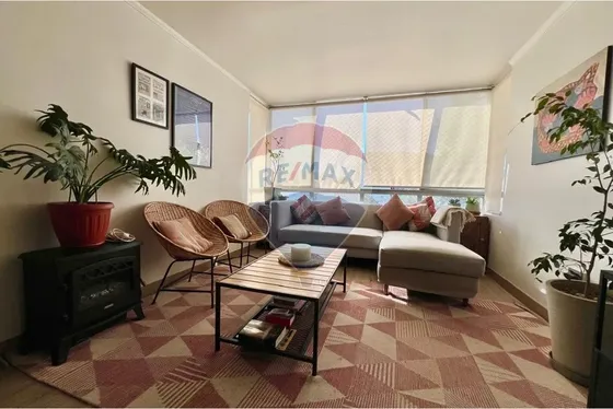 Duplex En Venta 3d+2b+1e Ñuñoa