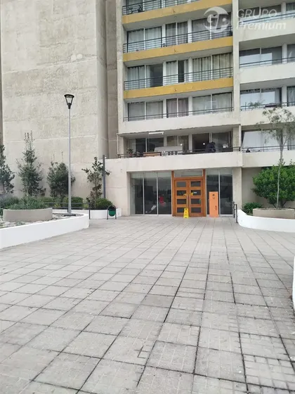Departamento En Venta De 2 Dorm. En La Florida