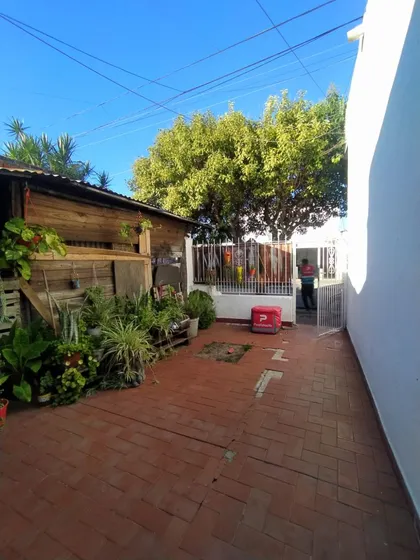 Oportunidad Casa 3 Amb C Local Y Patio Espacio P Ampliacion