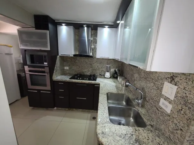 Hermoso Apartamento Amoblado En Urb. El Bosque Residencia Bakara