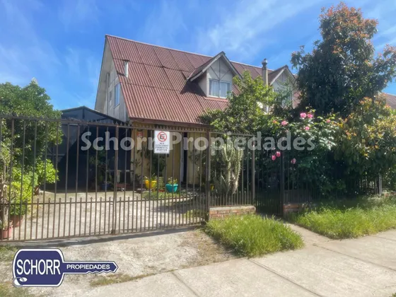 Casa En Arriendo De 4 Dorm. En Talca