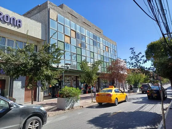 Arriendo De Edificio Comercial En Los Andes Id 74.118-lin