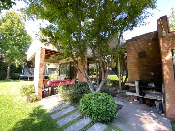 Funcional Casa Mediterranea En Manquehue Oriente